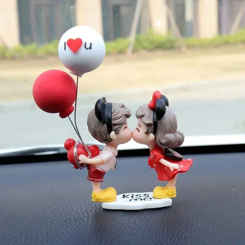 Valentine's Day Gift Cartoon Resin Couples Figurine Cute Lovers Balloon Ornament for Car Dashboard  Office Desktop Home Decor