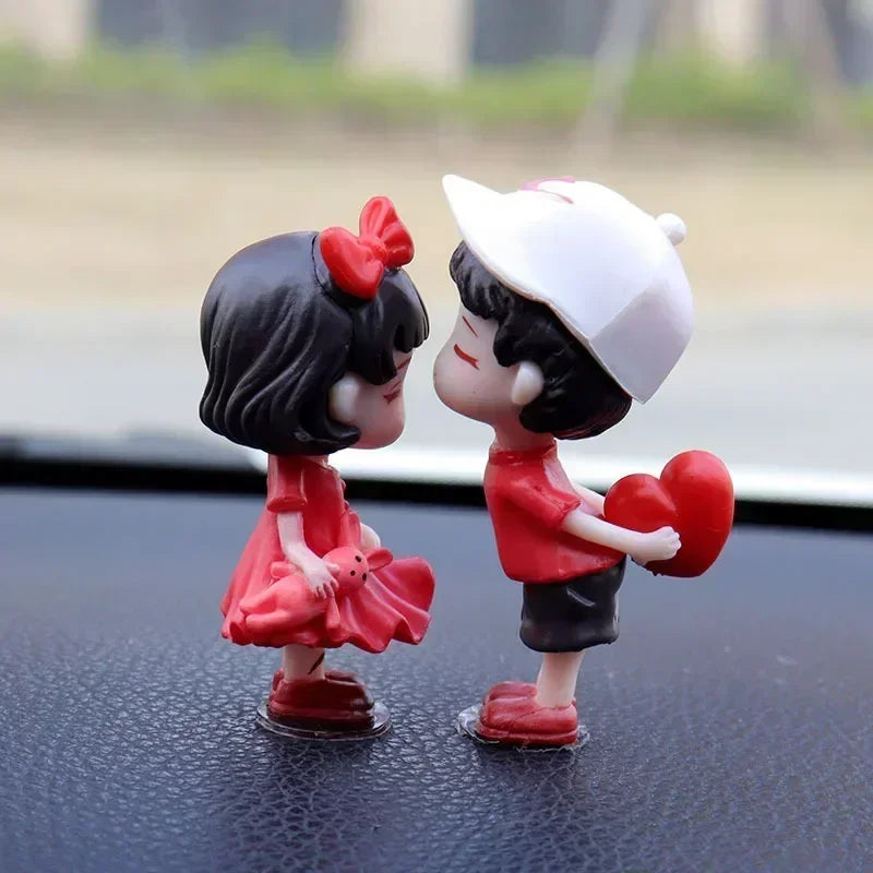 Valentine's Day Gift Cartoon Resin Couples Figurine Cute Lovers Balloon Ornament for Car Dashboard  Office Desktop Home Decor