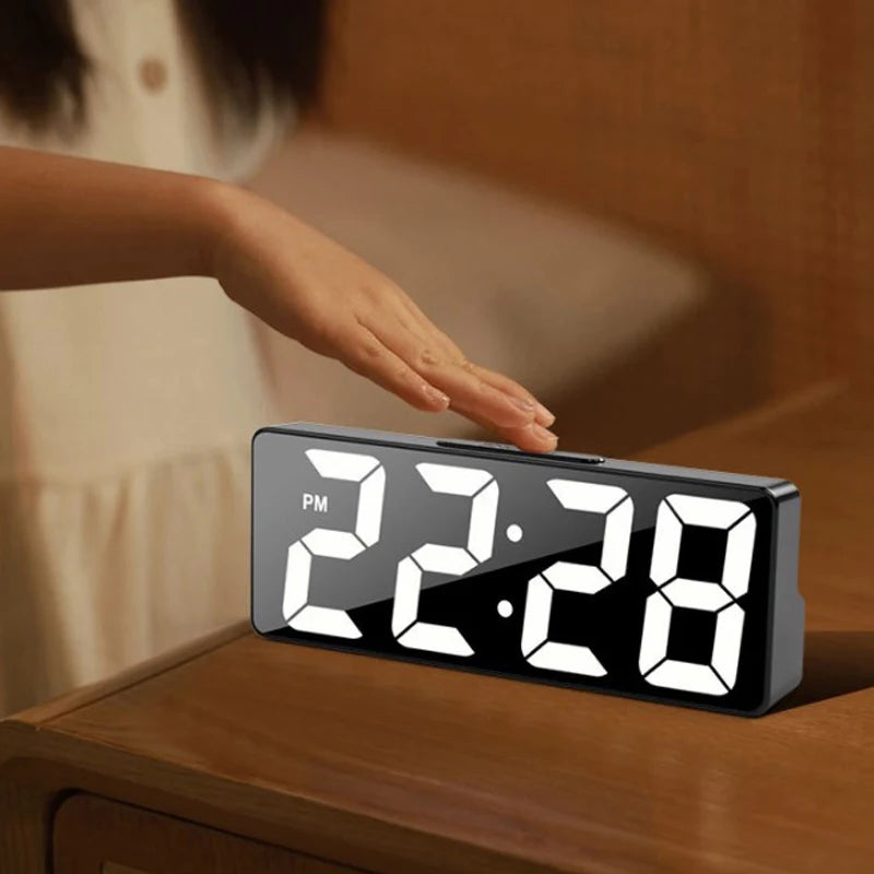 LED Digital Alarm Clock Living Room Bedroom Electronic Desktop Clock with Temperature Display Adjustable Brightness 12/24 Hours